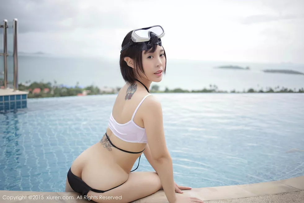 Xgyw.Org_XiuRen第434期_嫩模Evelyn艾莉泳池边性感比基尼豪乳写真53P