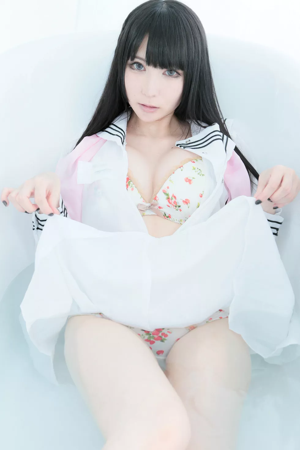 Xgyw.Org_[Cosplay精选]COS正片《泡沫的花》图集长发美少女清新写真200P