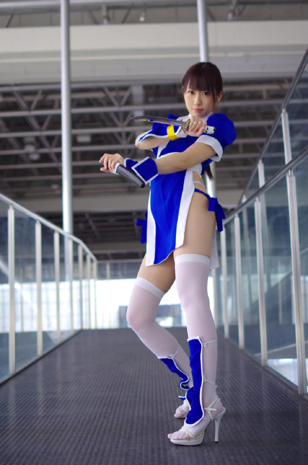 Xgyw.Org_[Cosplay精选]COS正片《霞浪漫》美女武士的白丝美腿性感写真337P