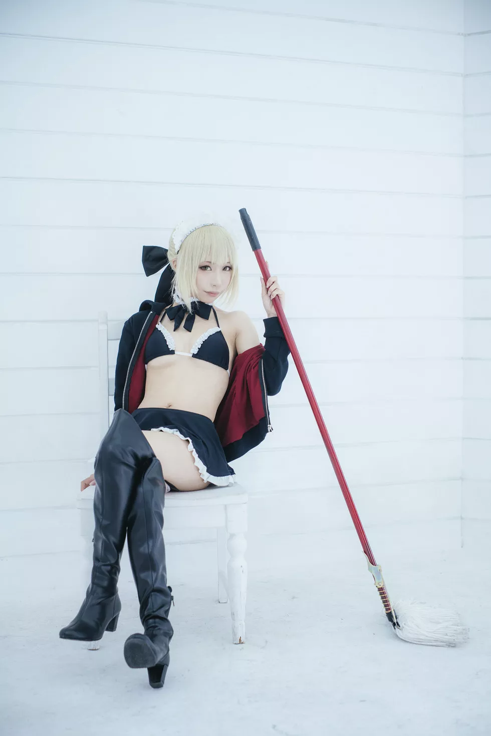 Xgyw.Org_[Cosplay精选]《HeartBreak Morgan》吃雪糕的紧身衣妹子性感写真243P