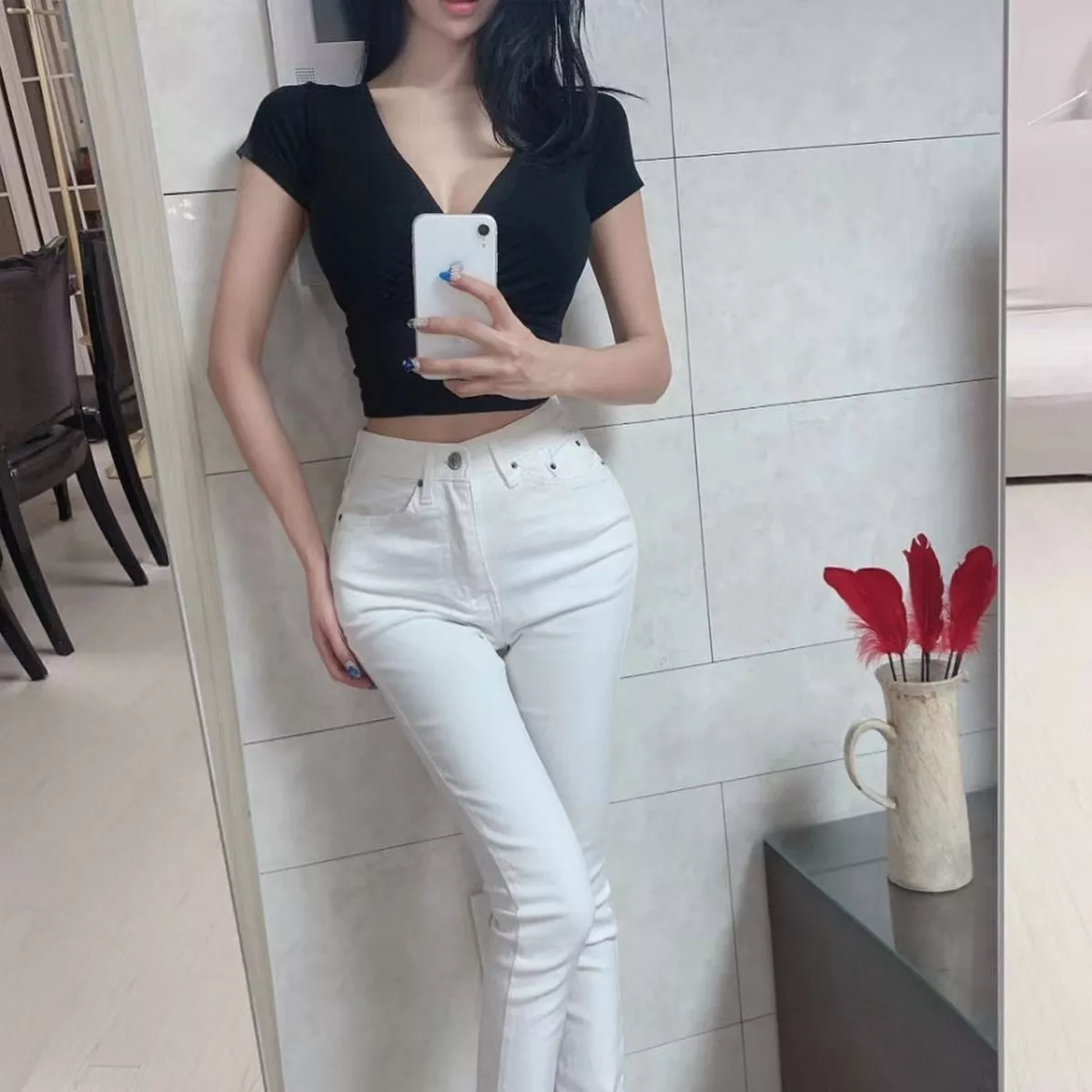 Xgyw.Org_网络美女薇薇微信朋友圈资源合集私房性感连身裙系列秀魔鬼身材迷人诱惑写真297P
