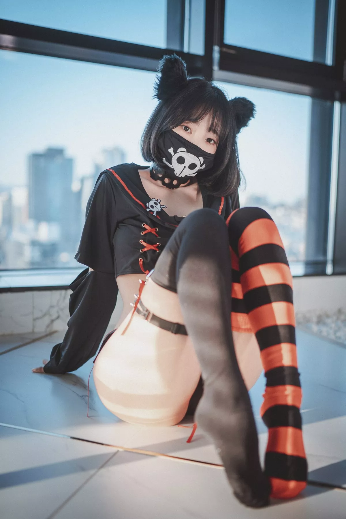 Xgyw.Org_[DJAWA]No.143_模特Kang Inkyung_Masked Pirate主题私房性感黑色服饰迷人诱惑写真41P