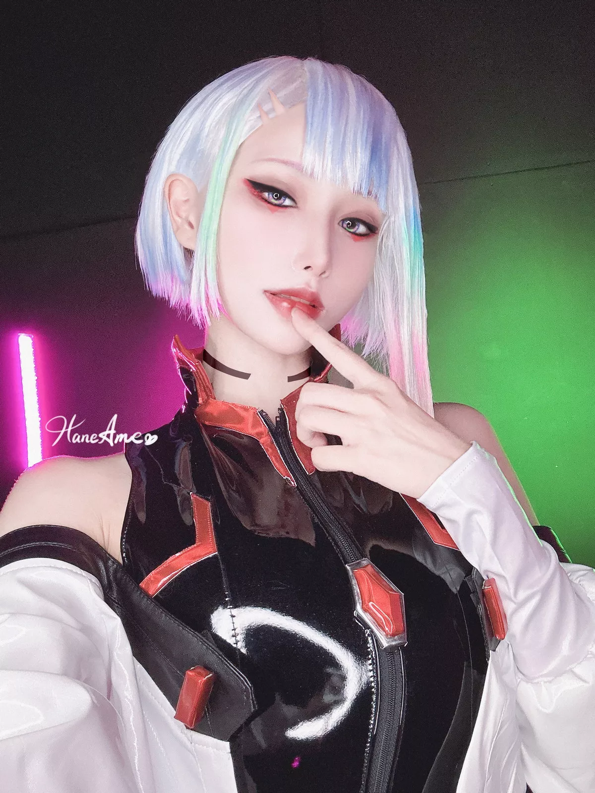 Xgyw.Org_Coser美女雨波_HaneAme-Cyberpunk Lucy主题私房浴缸黑色三点式内衣诱惑写真35P