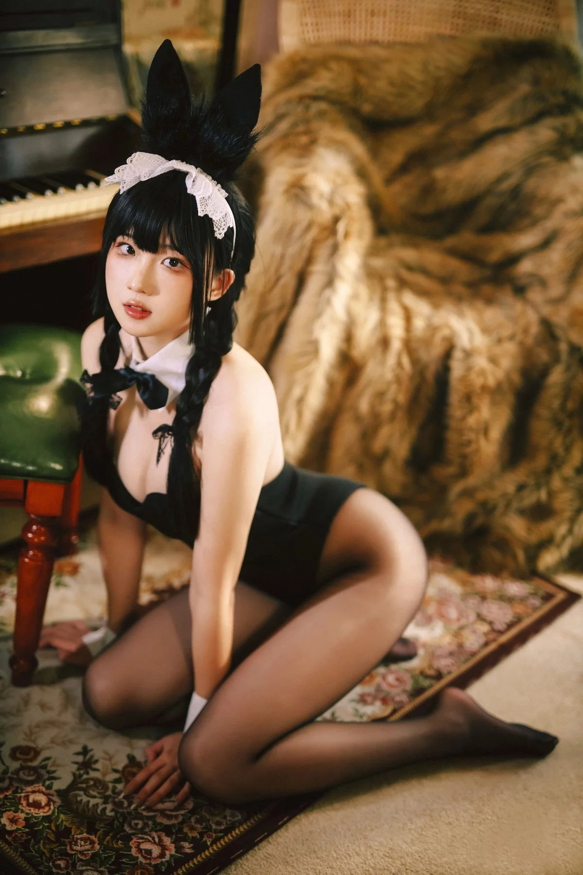 Xgyw.Org_Corer美女瓦斯塔亚小龙虾兔女郎主题私房性感兔女郎服饰系列秀完美身材诱惑写真134P