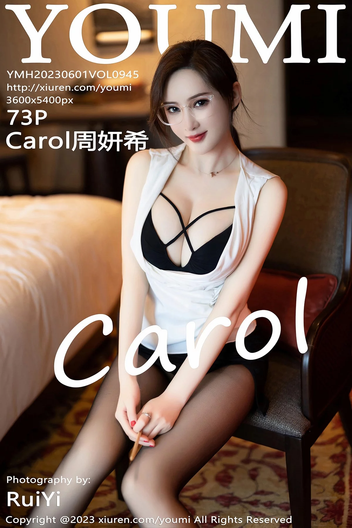 Xgyw.Org_[YouMi尤蜜荟]Vol.945_女神Carol周妍希半脱露黑色内衣配超薄黑丝秀丰满身材诱惑写真73P