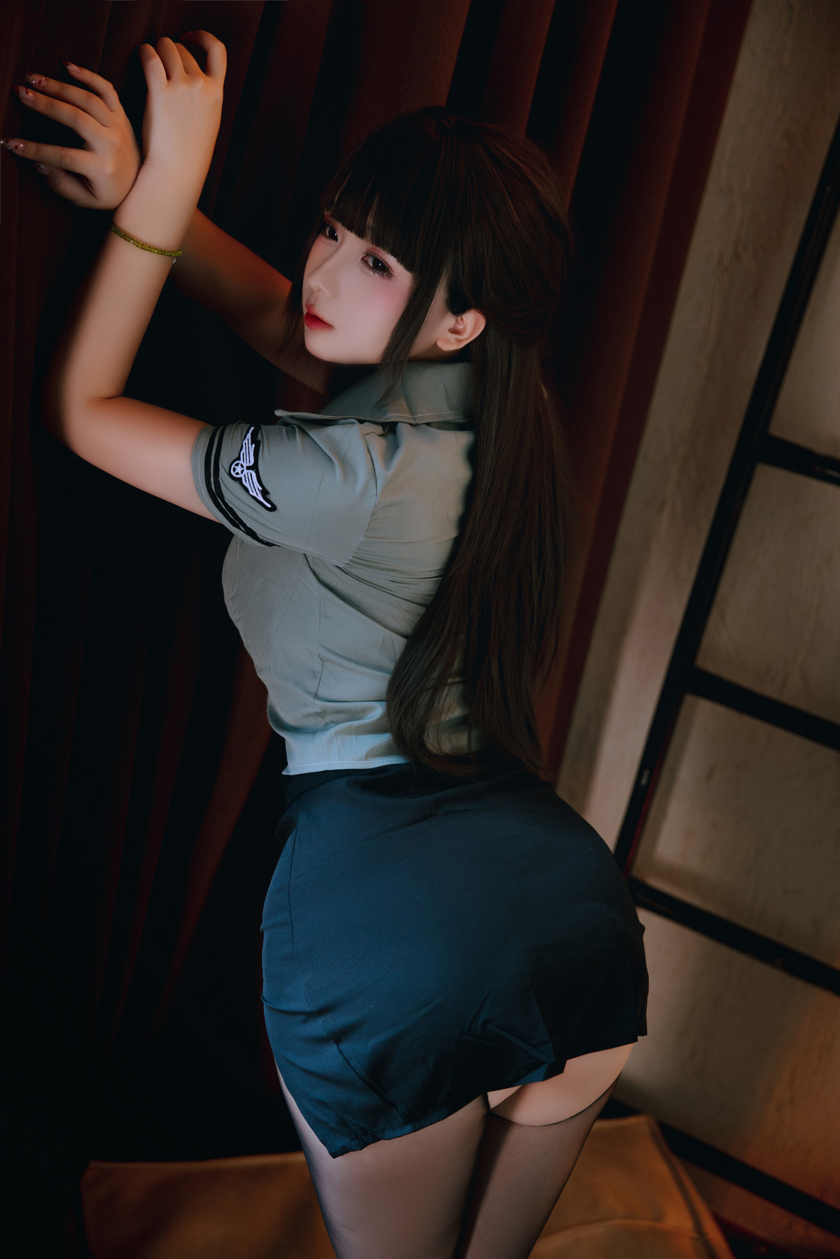 Xgyw.Org_Cosplay美女日奈娇Instructor主题性感制服露蕾丝内衣+黑色情趣内衣秀惹火身材诱惑写真140P