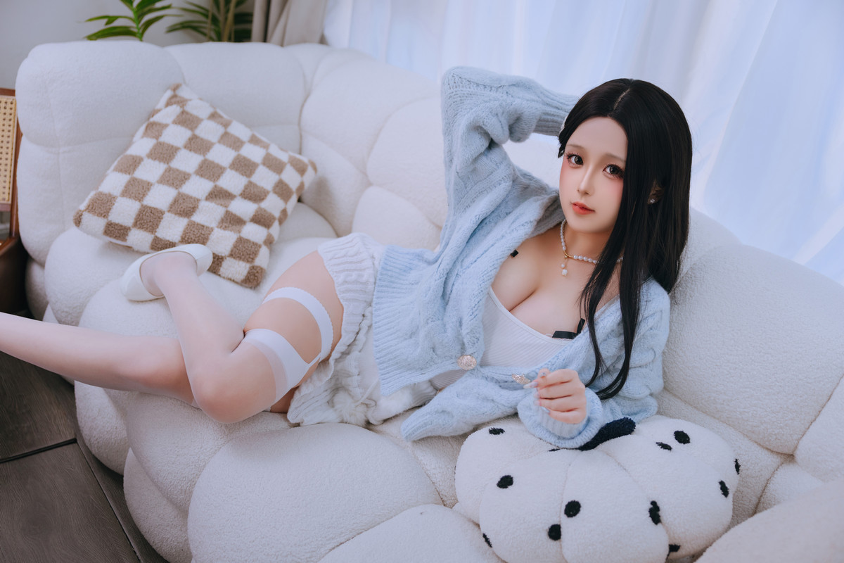 Xgyw.Org_Cosplay美女日奈娇与学姐约会主题性感白色蕾丝内衣+红色情趣捆绑秀惹火身材诱惑写真180P