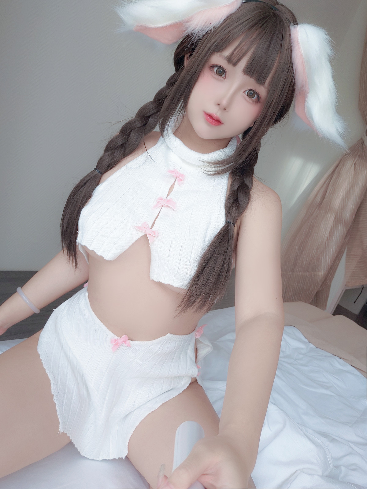 Xgyw.Org_Cosplay美女日奈娇醉酒的同事主题私房浴室性感黑色蕾丝内衣秀完美身材惹火诱惑写真190P