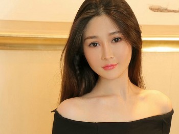 [Ugirls爱尤物]No.2864期_模特Zoe性感黑色JK制服+黑色连衣短裙秀曼妙身姿诱惑写真35P